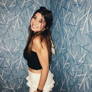 Meet your Posher, Molly